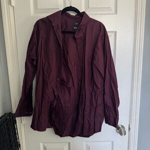 2 for $15 Kenneth Cole Burgundy Button-Up dress shirt - size 16.5 / M